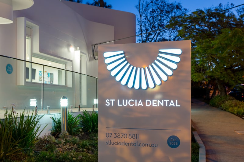 St Lucia Dental Signage